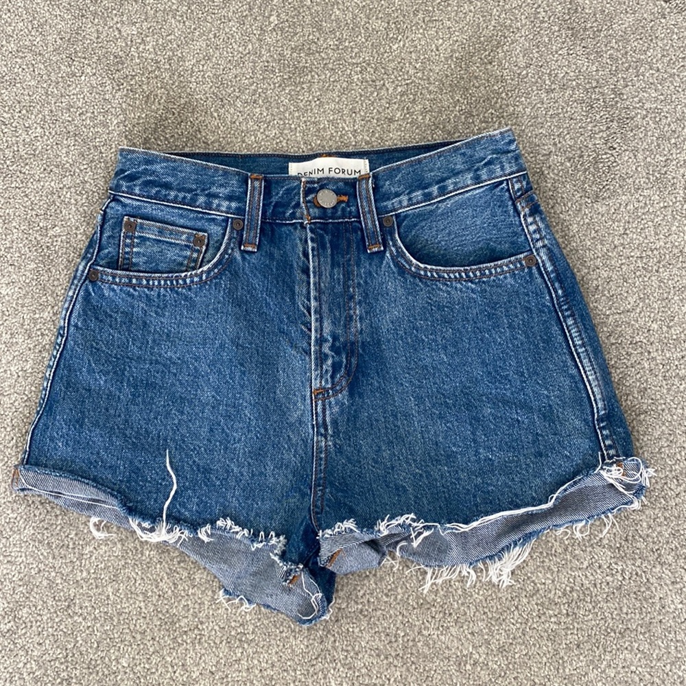 Denim forum shorts from Aritzia